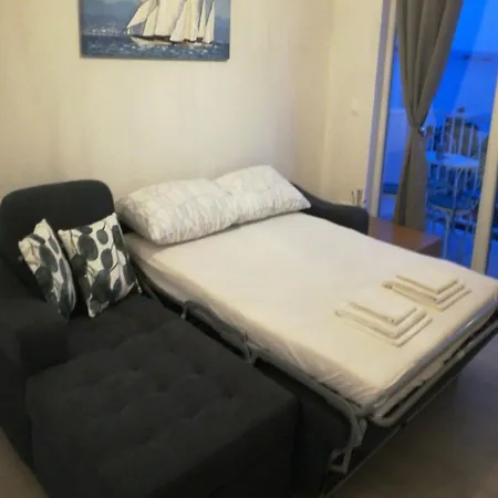 Grljevi - One Bedroom With Balcony And Sea View A4 Apartment