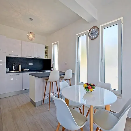 Grljevi - One Bedroom With Balcony And Sea View A4 Mlini