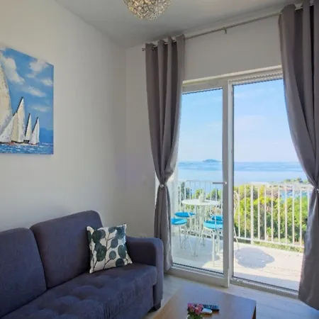 Apartment Grljevi - One Bedroom With Balcony And Sea View A4