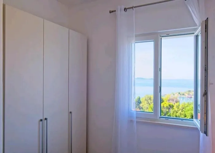 Grljevi - One Bedroom With Balcony And Sea View A4 Apartamento Mlini